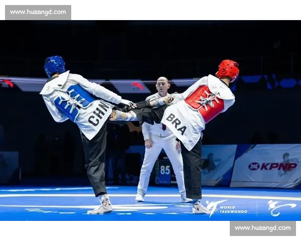 21 岁项启彰世锦赛摘银：中国男跆大级别再迎曙光