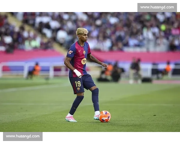 巴萨 9000 万巨星显担当!皇马老乡动怒,他挺身护住亚马尔 巴萨 9000 万巨星显担当!皇马老乡动怒,他挺身护住亚马尔